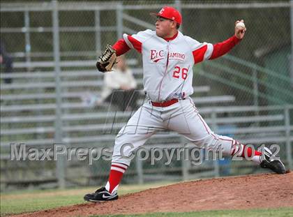 Thumbnail 1 in El Camino @ Carlmont photogallery.