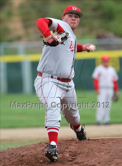 Thumbnail 2 in El Camino @ Carlmont photogallery.