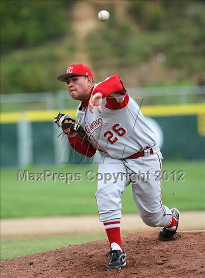 Thumbnail 3 in El Camino @ Carlmont photogallery.
