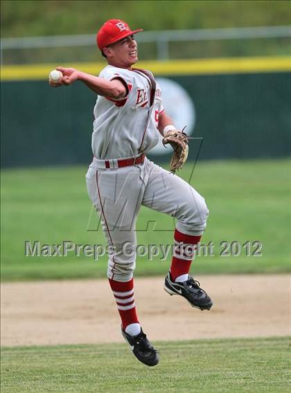 Thumbnail 2 in El Camino @ Carlmont photogallery.
