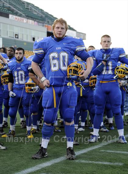 Thumbnail 3 in Maine-Endwell vs. Alden (NYSPHSAA Class B Semifinal) photogallery.