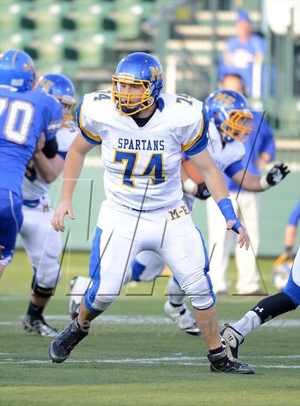 Thumbnail 2 in Maine-Endwell vs. Alden (NYSPHSAA Class B Semifinal) photogallery.