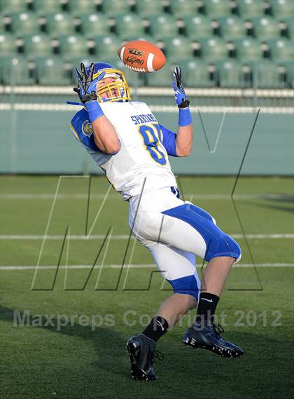 Thumbnail 3 in Maine-Endwell vs. Alden (NYSPHSAA Class B Semifinal) photogallery.