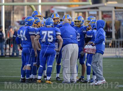 Thumbnail 1 in Maine-Endwell vs. Alden (NYSPHSAA Class B Semifinal) photogallery.