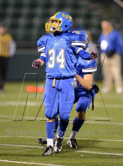 Thumbnail 3 in Maine-Endwell vs. Alden (NYSPHSAA Class B Semifinal) photogallery.