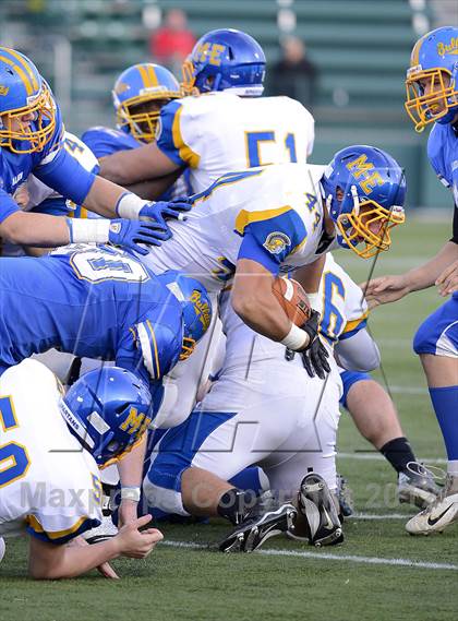Thumbnail 3 in Maine-Endwell vs. Alden (NYSPHSAA Class B Semifinal) photogallery.