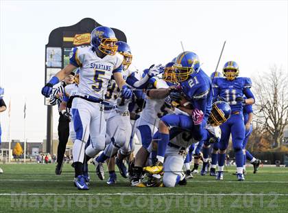 Thumbnail 1 in Maine-Endwell vs. Alden (NYSPHSAA Class B Semifinal) photogallery.