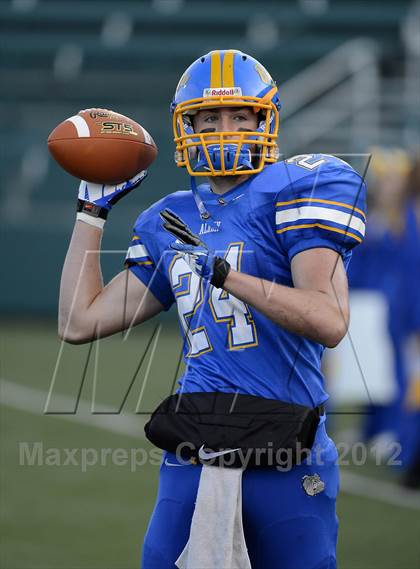 Thumbnail 2 in Maine-Endwell vs. Alden (NYSPHSAA Class B Semifinal) photogallery.