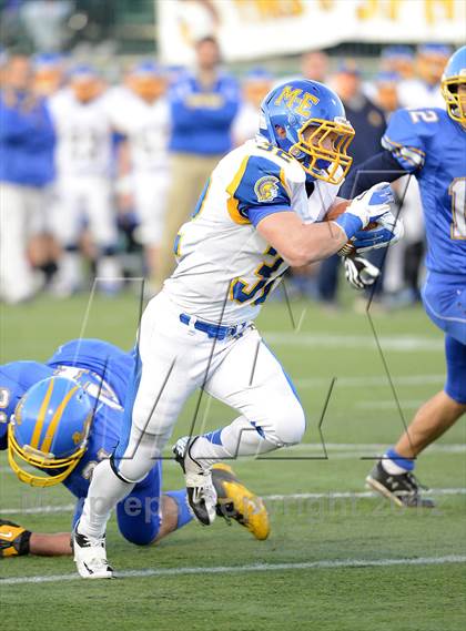 Thumbnail 1 in Maine-Endwell vs. Alden (NYSPHSAA Class B Semifinal) photogallery.