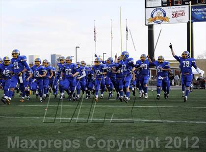 Thumbnail 1 in Maine-Endwell vs. Alden (NYSPHSAA Class B Semifinal) photogallery.