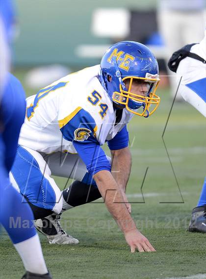 Thumbnail 3 in Maine-Endwell vs. Alden (NYSPHSAA Class B Semifinal) photogallery.
