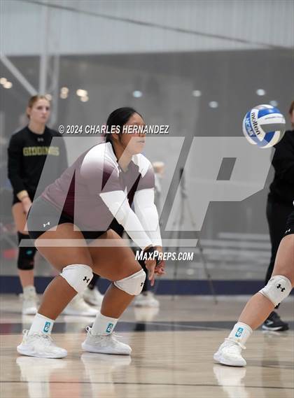 Thumbnail 2 in Riesel vs. Round Top-Carmine (Legends Invitational) photogallery.