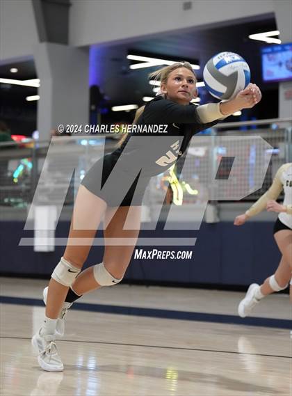 Thumbnail 3 in Riesel vs. Round Top-Carmine (Legends Invitational) photogallery.