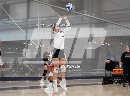 Thumbnail 2 in Riesel vs. Round Top-Carmine (Legends Invitational) photogallery.