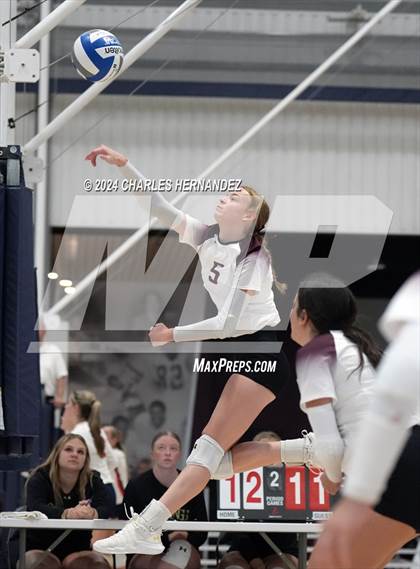 Thumbnail 1 in Riesel vs. Round Top-Carmine (Legends Invitational) photogallery.
