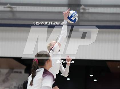 Thumbnail 3 in Riesel vs. Round Top-Carmine (Legends Invitational) photogallery.