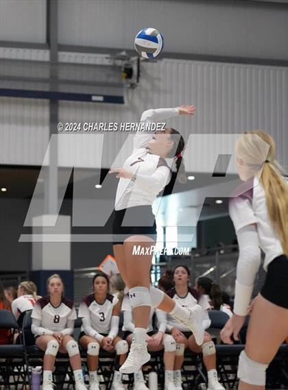 Thumbnail 3 in Riesel vs. Round Top-Carmine (Legends Invitational) photogallery.