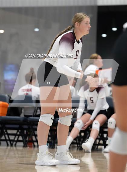Thumbnail 2 in Riesel vs. Round Top-Carmine (Legends Invitational) photogallery.