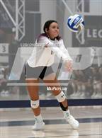 Photo from the gallery "Riesel vs. Round Top-Carmine (Legends Invitational)"