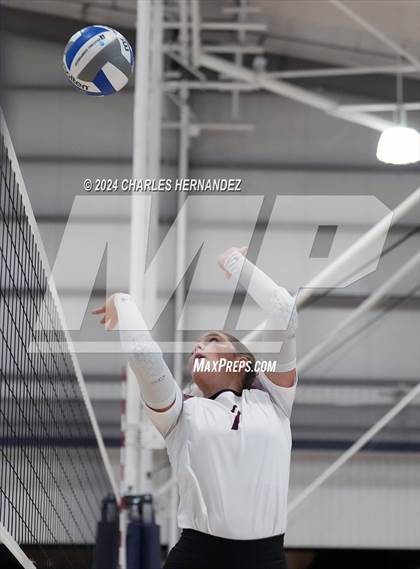 Thumbnail 3 in Riesel vs. Round Top-Carmine (Legends Invitational) photogallery.