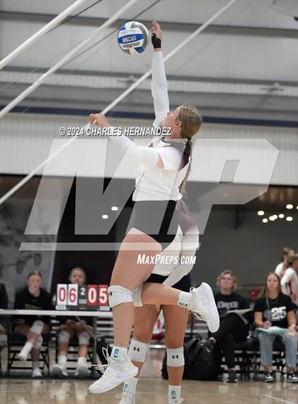 Thumbnail 1 in Riesel vs. Round Top-Carmine (Legends Invitational) photogallery.