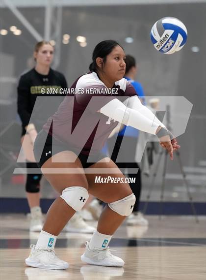 Thumbnail 3 in Riesel vs. Round Top-Carmine (Legends Invitational) photogallery.