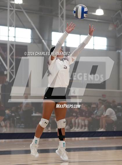 Thumbnail 1 in Riesel vs. Round Top-Carmine (Legends Invitational) photogallery.