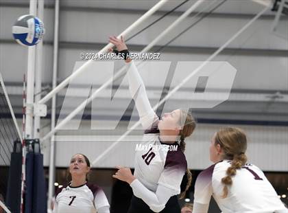 Thumbnail 1 in Riesel vs. Round Top-Carmine (Legends Invitational) photogallery.
