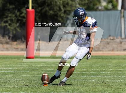 Thumbnail 3 in Rolling Hills Prep @ Lutheran photogallery.