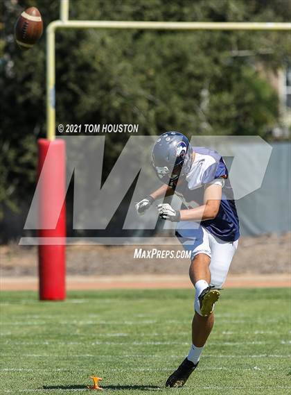 Thumbnail 1 in Rolling Hills Prep @ Lutheran photogallery.