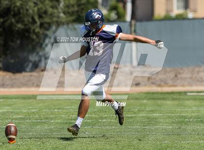 Thumbnail 1 in Rolling Hills Prep @ Lutheran photogallery.
