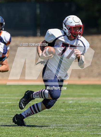 Thumbnail 1 in Rolling Hills Prep @ Lutheran photogallery.