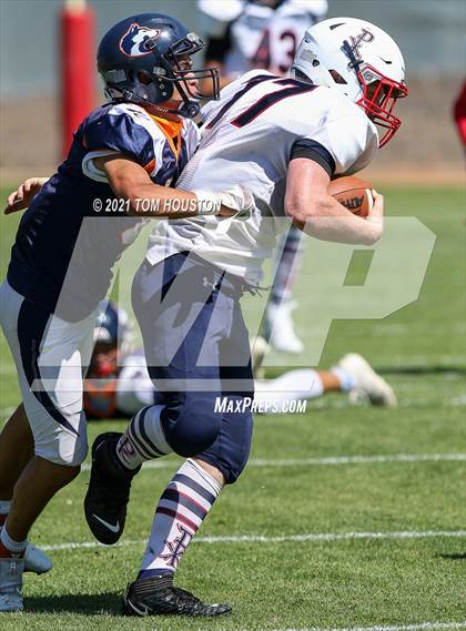 Thumbnail 2 in Rolling Hills Prep @ Lutheran photogallery.