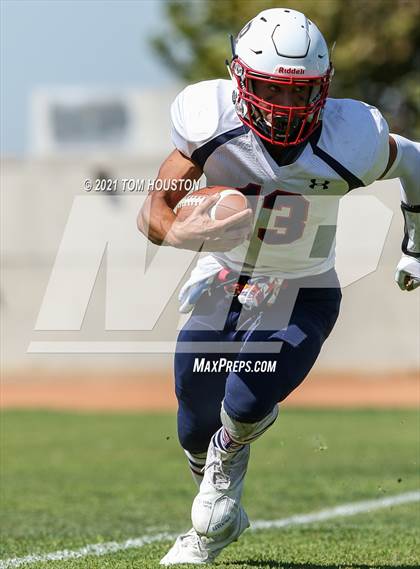 Thumbnail 3 in Rolling Hills Prep @ Lutheran photogallery.