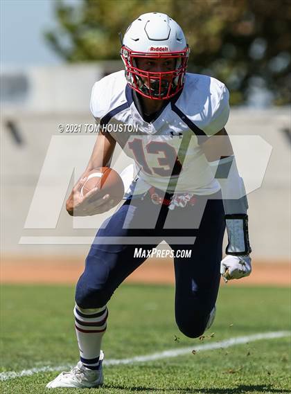 Thumbnail 2 in Rolling Hills Prep @ Lutheran photogallery.