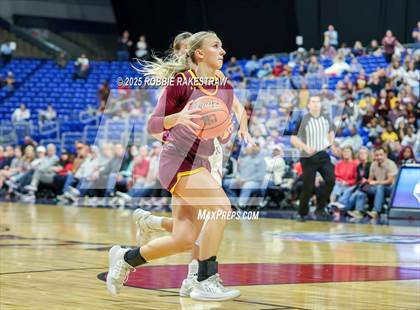Thumbnail 2 in Fairfield vs. Jim Ned (UIL 3A Basketball Division I Final) photogallery.