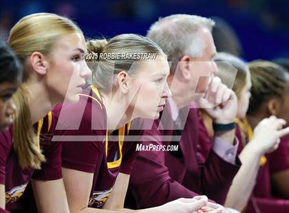 Thumbnail 2 in Fairfield vs. Jim Ned (UIL 3A Basketball Division I Final) photogallery.