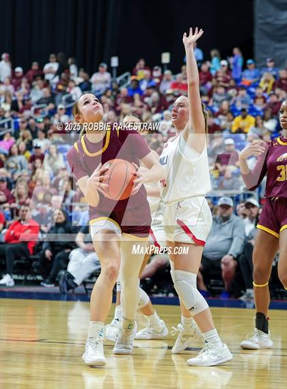 Thumbnail 1 in Fairfield vs. Jim Ned (UIL 3A Basketball Division I Final) photogallery.