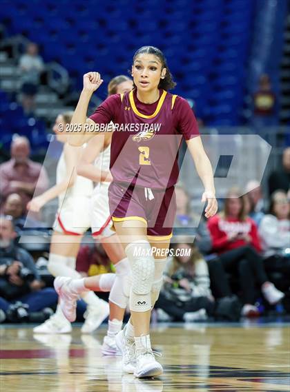 Thumbnail 2 in Fairfield vs. Jim Ned (UIL 3A Basketball Division I Final) photogallery.
