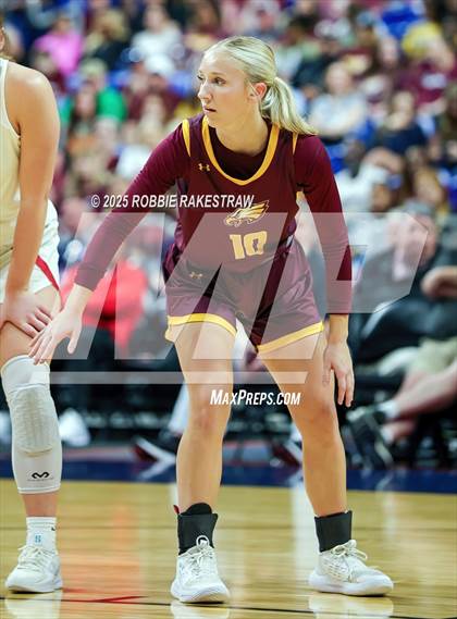 Thumbnail 3 in Fairfield vs. Jim Ned (UIL 3A Basketball Division I Final) photogallery.
