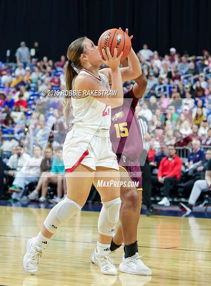 Thumbnail 3 in Fairfield vs. Jim Ned (UIL 3A Basketball Division I Final) photogallery.