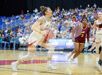 Thumbnail 3 in Fairfield vs. Jim Ned (UIL 3A Basketball Division I Final) photogallery.