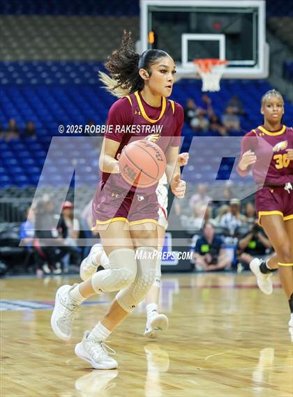 Thumbnail 1 in Fairfield vs. Jim Ned (UIL 3A Basketball Division I Final) photogallery.