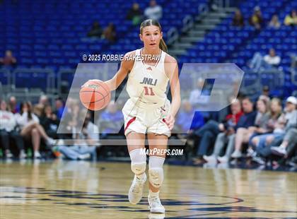 Thumbnail 2 in Fairfield vs. Jim Ned (UIL 3A Basketball Division I Final) photogallery.