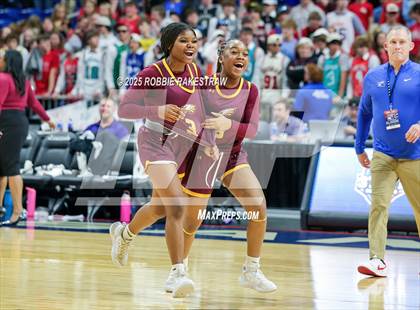 Thumbnail 2 in Fairfield vs. Jim Ned (UIL 3A Basketball Division I Final) photogallery.