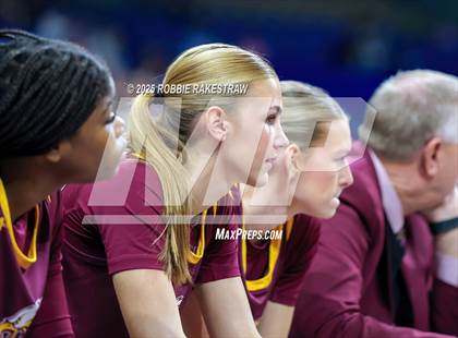 Thumbnail 2 in Fairfield vs. Jim Ned (UIL 3A Basketball Division I Final) photogallery.