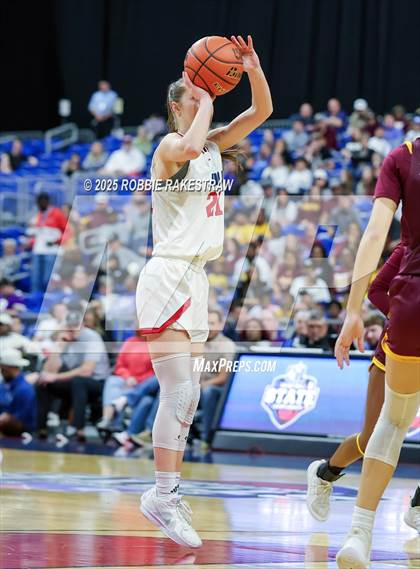 Thumbnail 3 in Fairfield vs. Jim Ned (UIL 3A Basketball Division I Final) photogallery.