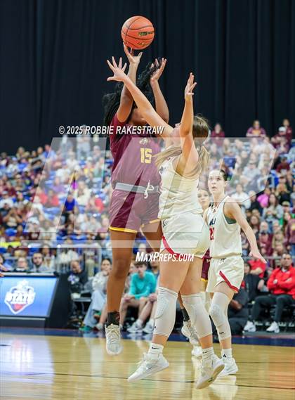 Thumbnail 3 in Fairfield vs. Jim Ned (UIL 3A Basketball Division I Final) photogallery.