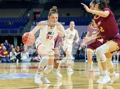 Thumbnail 3 in Fairfield vs. Jim Ned (UIL 3A Basketball Division I Final) photogallery.