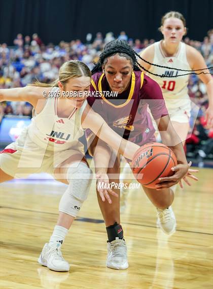 Thumbnail 3 in Fairfield vs. Jim Ned (UIL 3A Basketball Division I Final) photogallery.